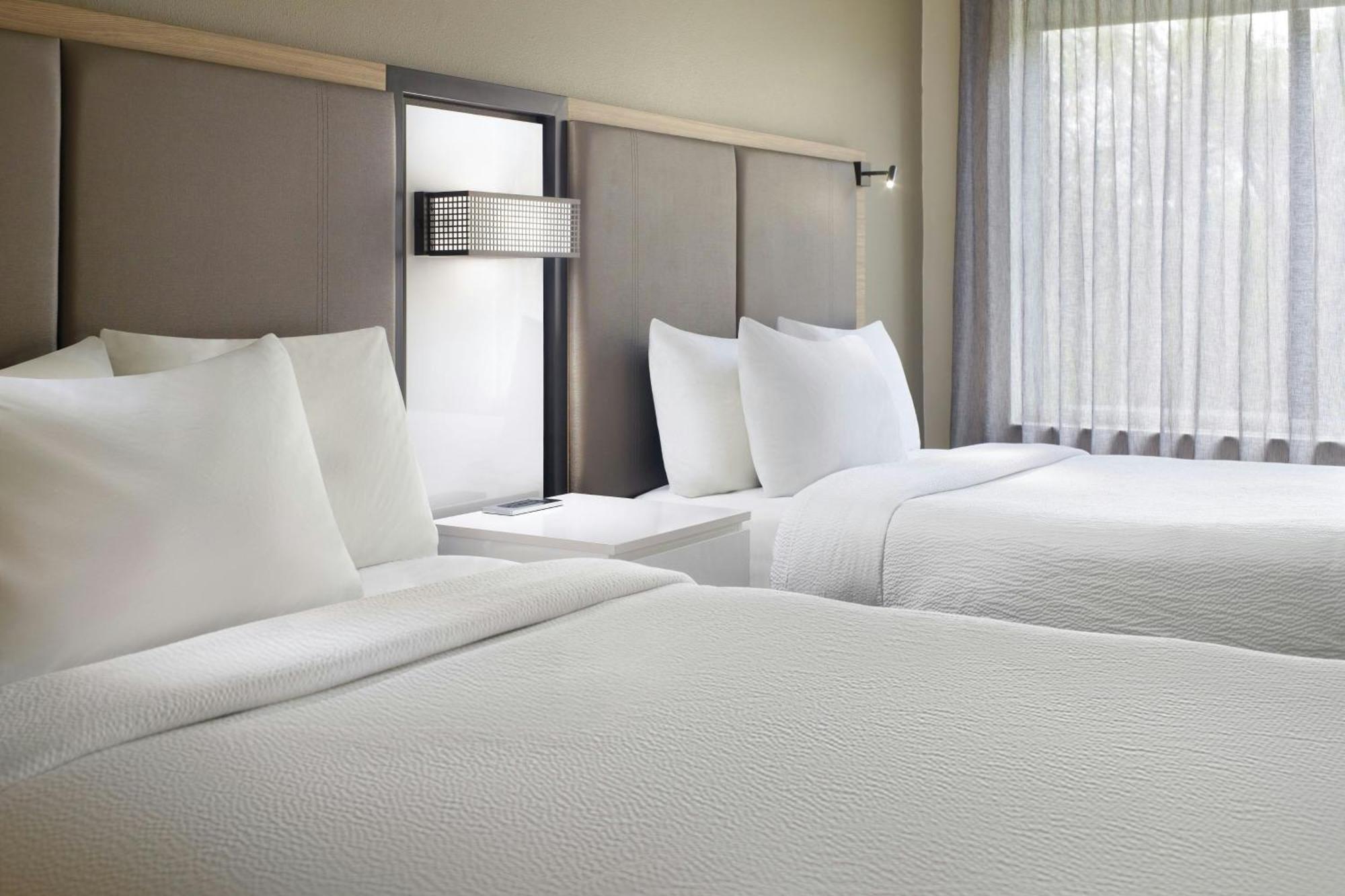 Springhill Suites Raleigh-Durham Airport/Research Triangle Park Екстер'єр фото
